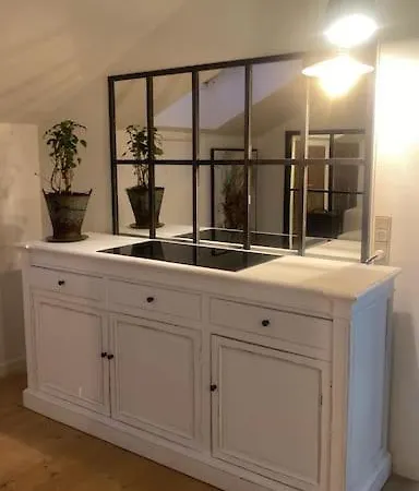 Lägenhet En Smuk Og Charmerende Oase Meget Taet Pa Centrum!