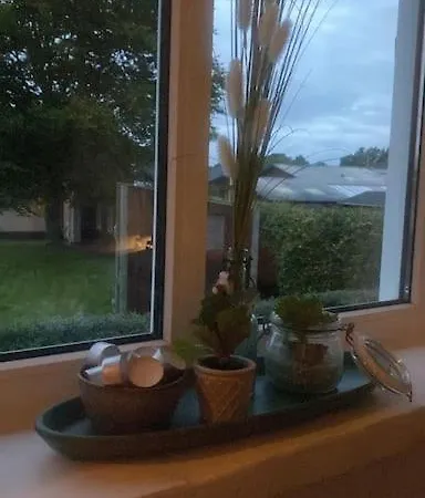 En Smuk Og Charmerende Oase Meget Taet Pa Centrum!