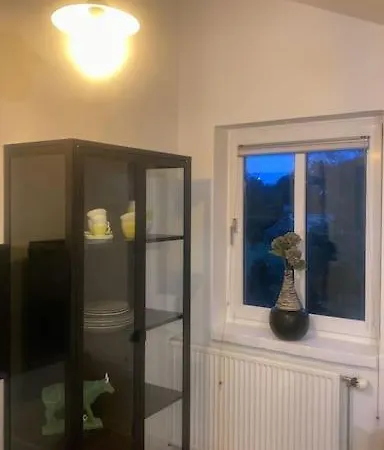 En Smuk Og Charmerende Oase Meget Taet Pa Centrum! Lägenhet