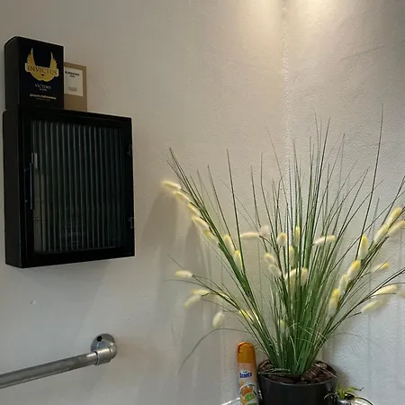 アパート En Smuk Og Charmerende Oase Meget Taet Pa Centrum!